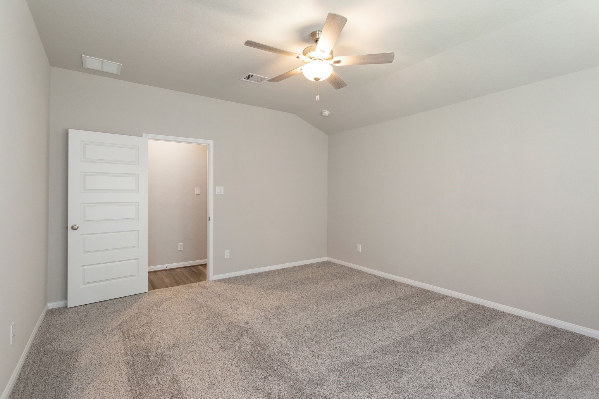 6915 Lebec Rosharon, TX 77583 - Photo 17 of 39