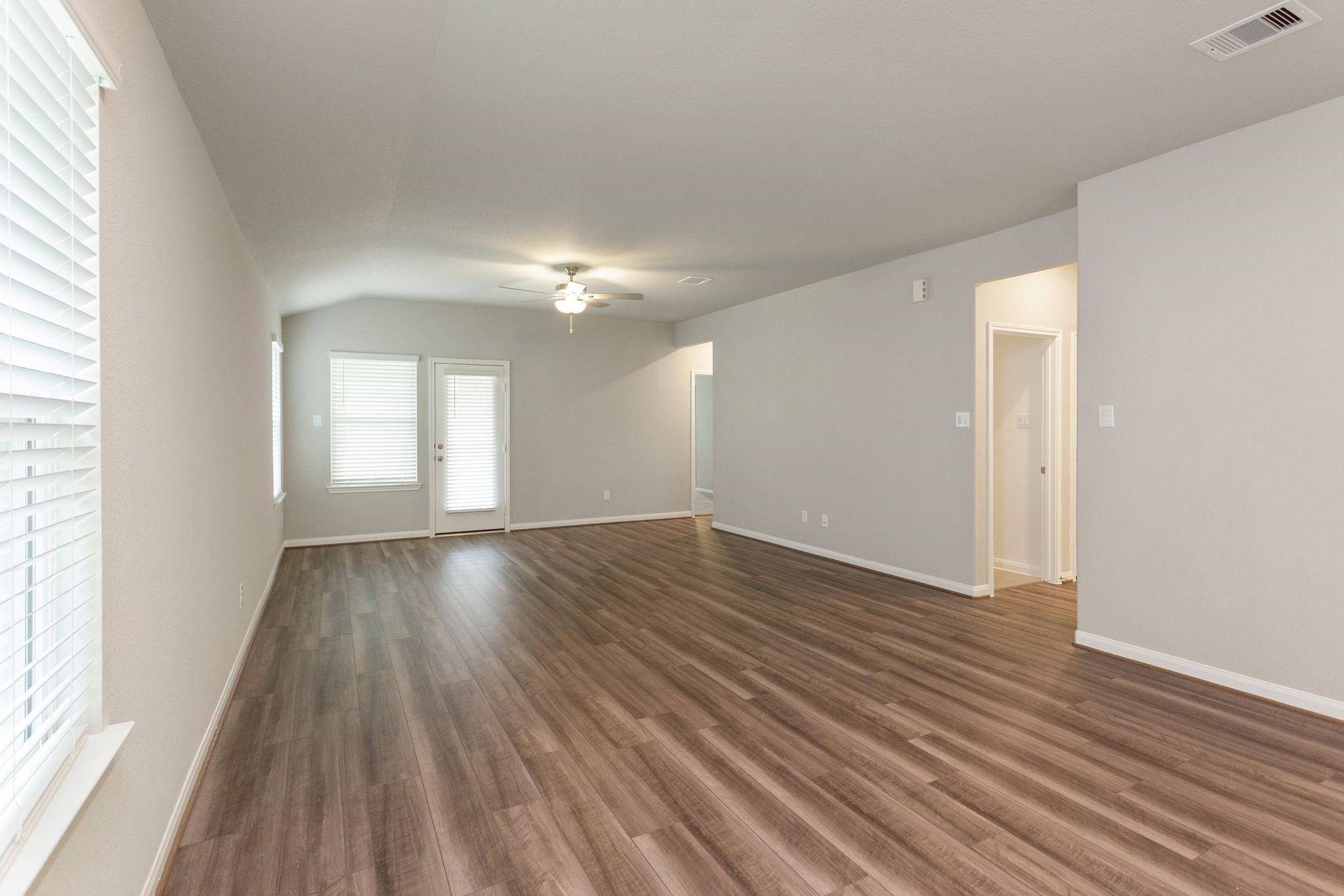 6915 Lebec Rosharon, TX 77583 - Photo 32 of 39