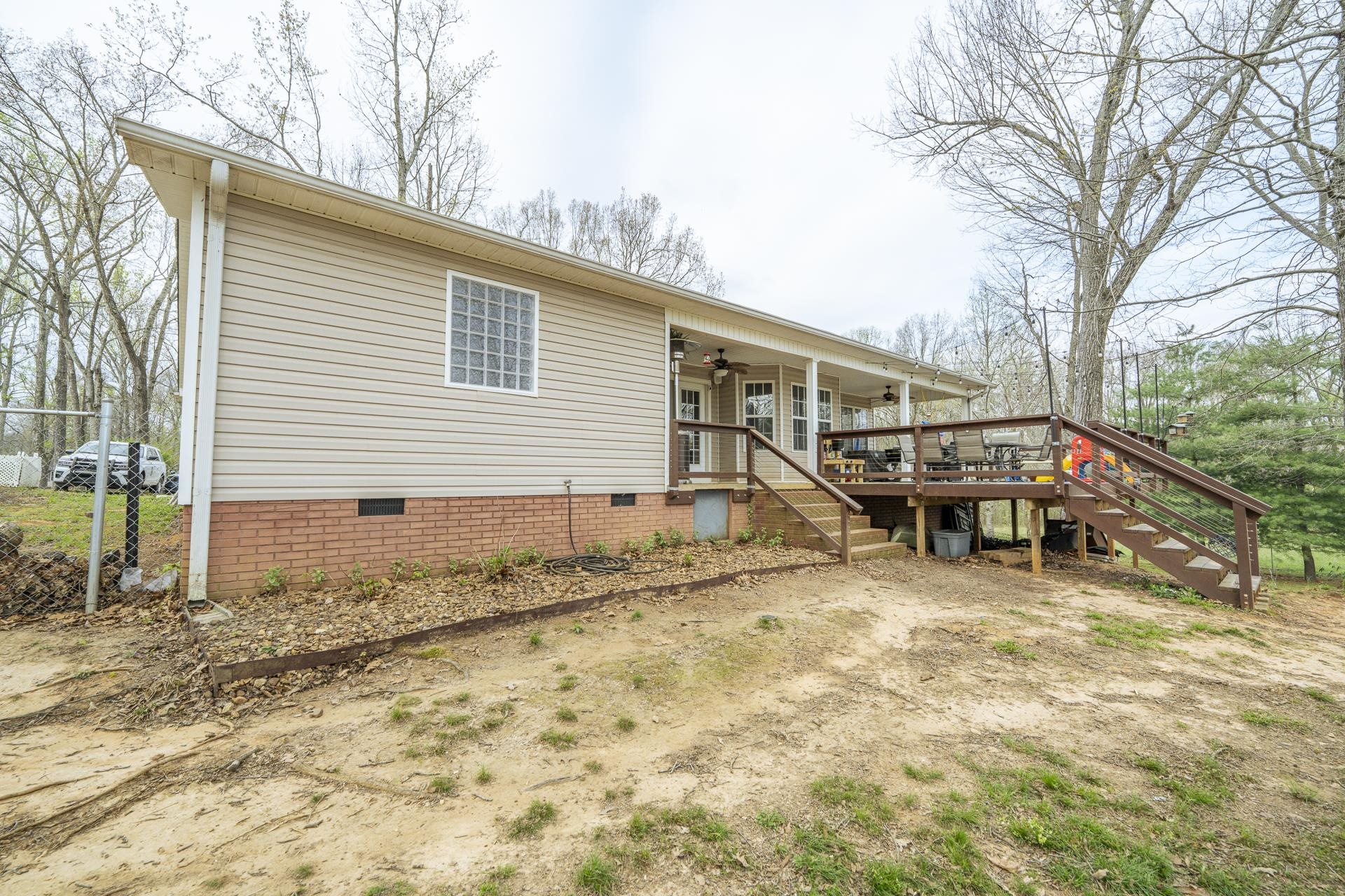 270 2 Boys Road Savannah, TN 38372 - Photo 26 of 35 View of front of house featuring a ceiling fan and crawl space