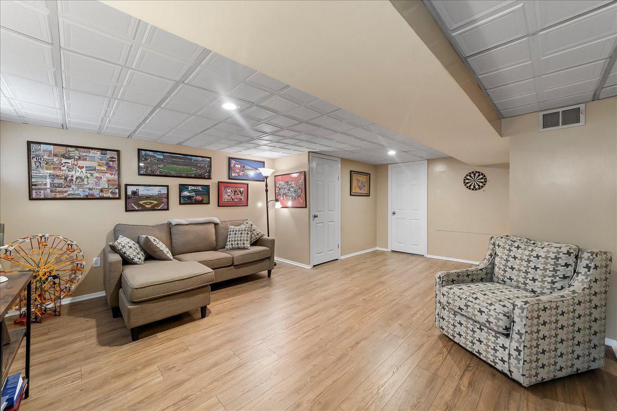 345 Holt Lane Springfield, PA 19064 - Photo 26 of 38 Walk out basement with full bath