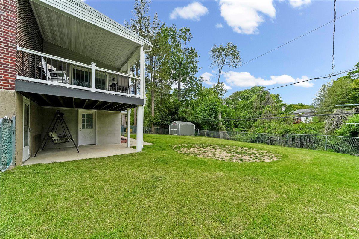 345 Holt Lane Springfield, PA 19064 - Photo 31 of 38 Spacious private backyard