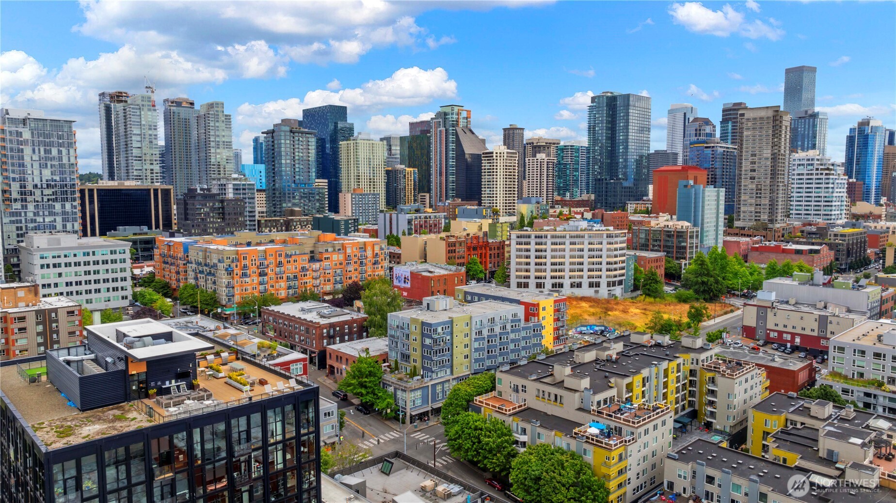 2440 Western Avenue, Unit 807 Seattle, WA 98121 - Photo 31 of 32 a view of city