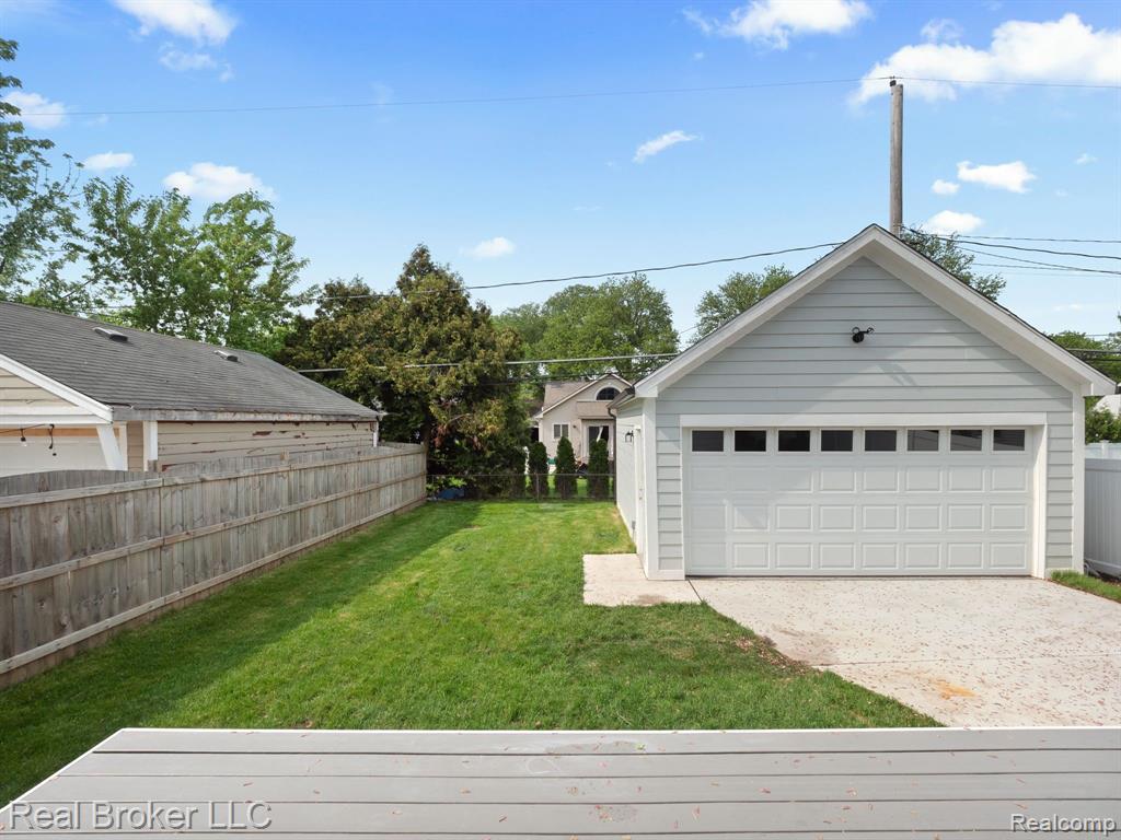 1695 Cole Street Birmingham, MI 48009 - Photo 37 of 39