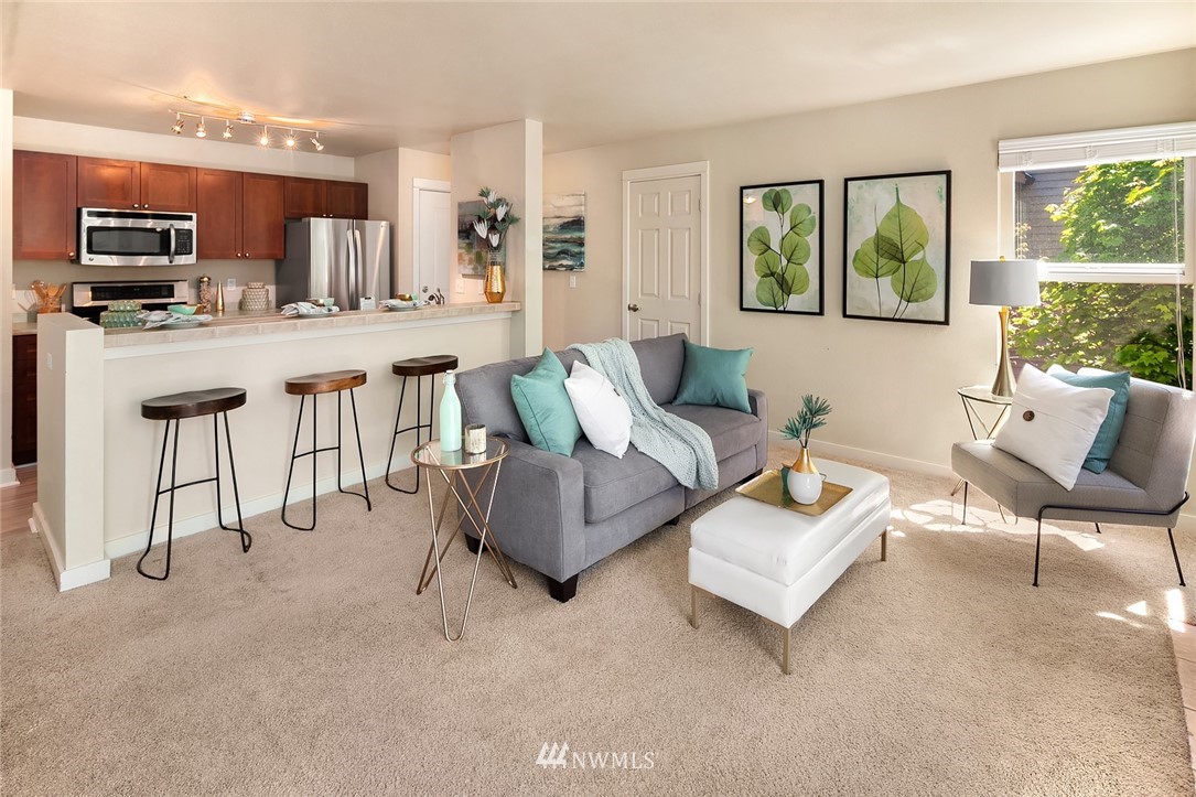 9805 Avondale Road Northeast, Unit R249 Redmond, WA 98052 - Photo 6 of 10 Gallery Image 6
