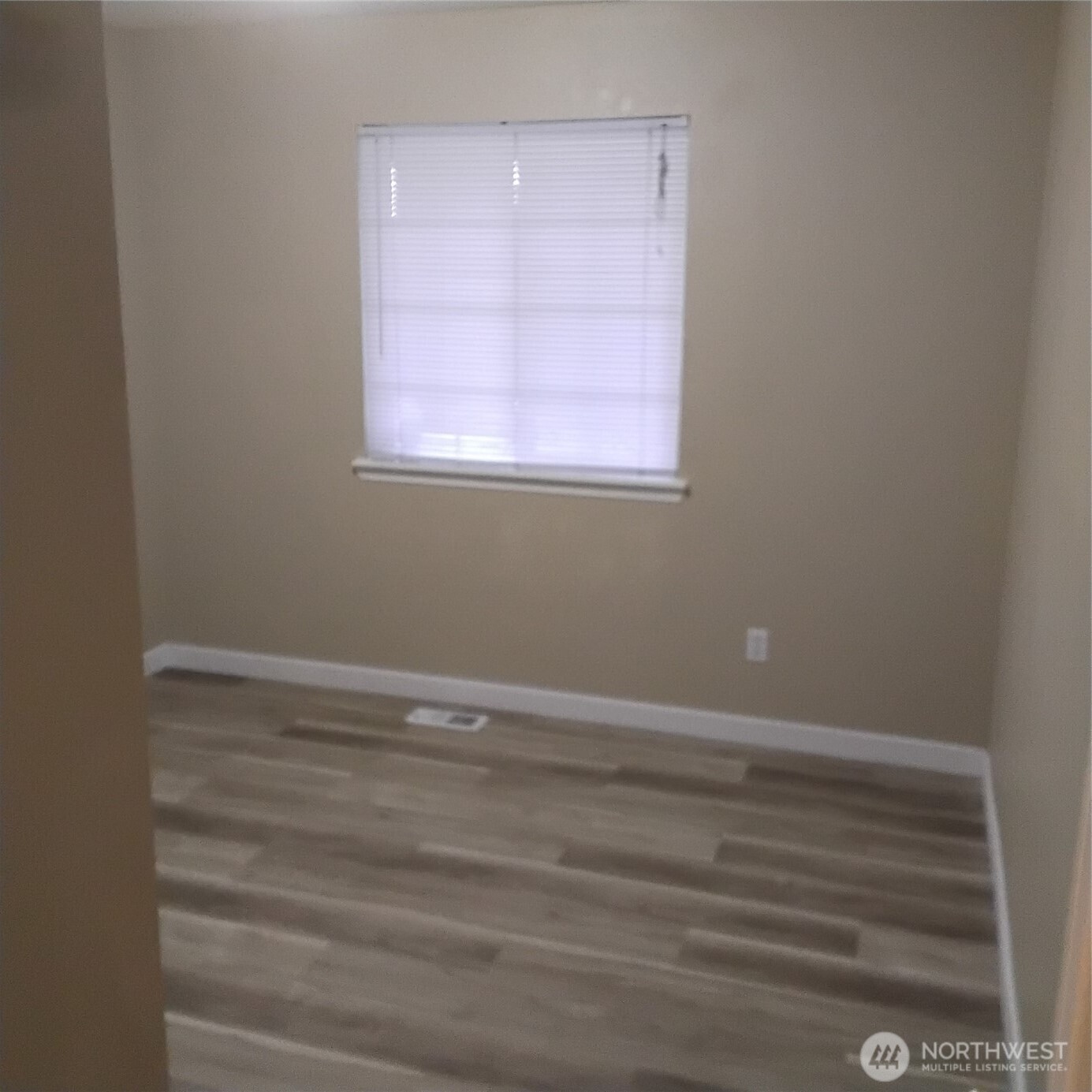 308 Callendar Street Northwest Orting, WA 98360 - Photo 17 of 22