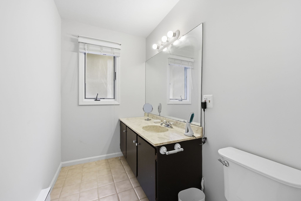 155 Porter Lake Drive, Unit 155 Springfield, MA 01106 - Photo 8 of 36