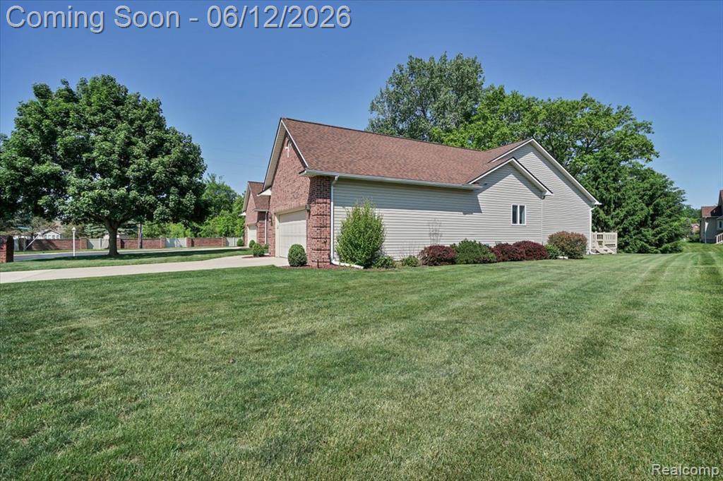 1521 Rio Grande Court Flint, MI 48532 - Photo 31 of 36