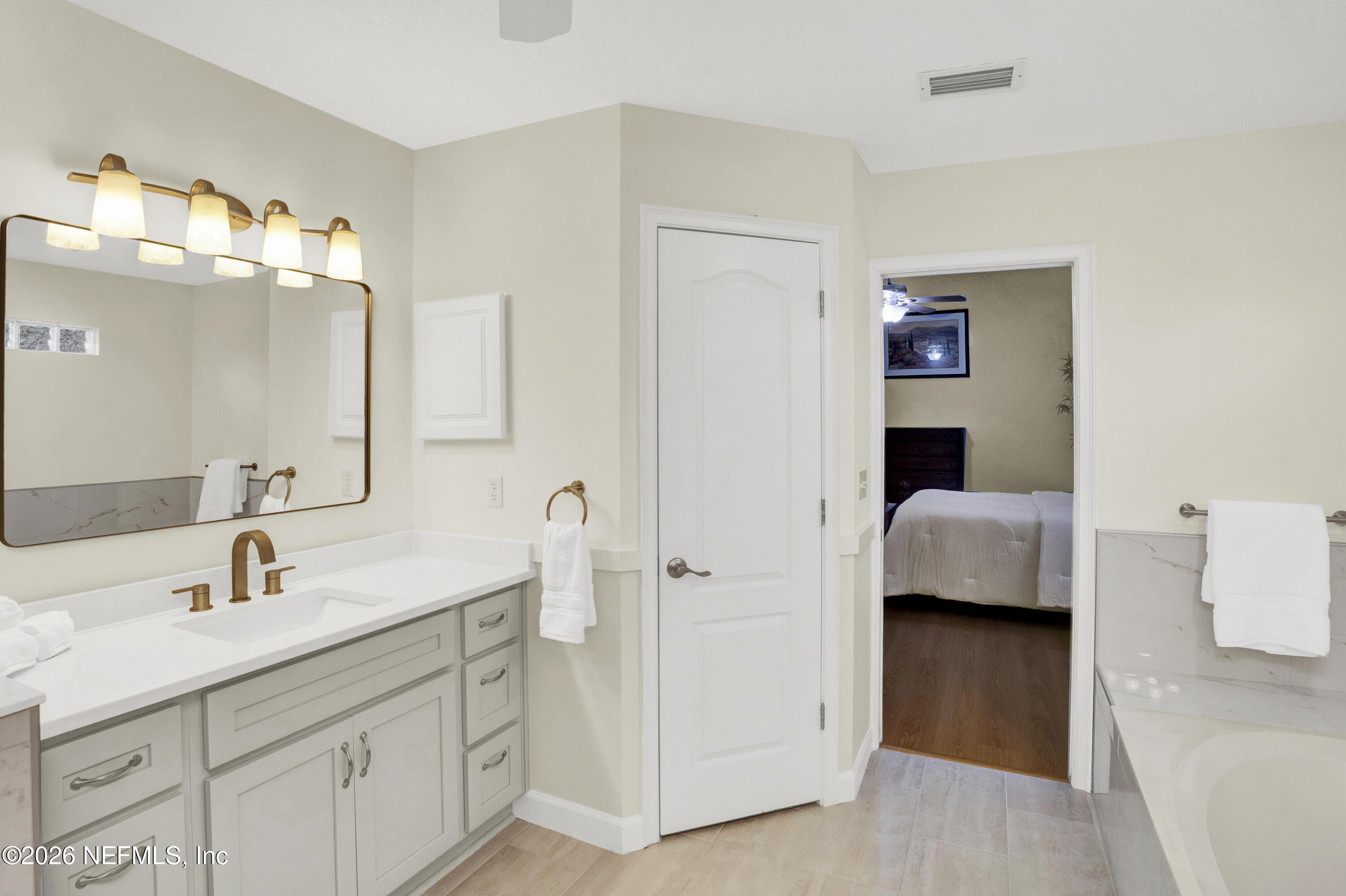 109 Shell Bluff Court Ponte Vedra Beach, FL 32082 - Photo 24 of 46 Primary Bath