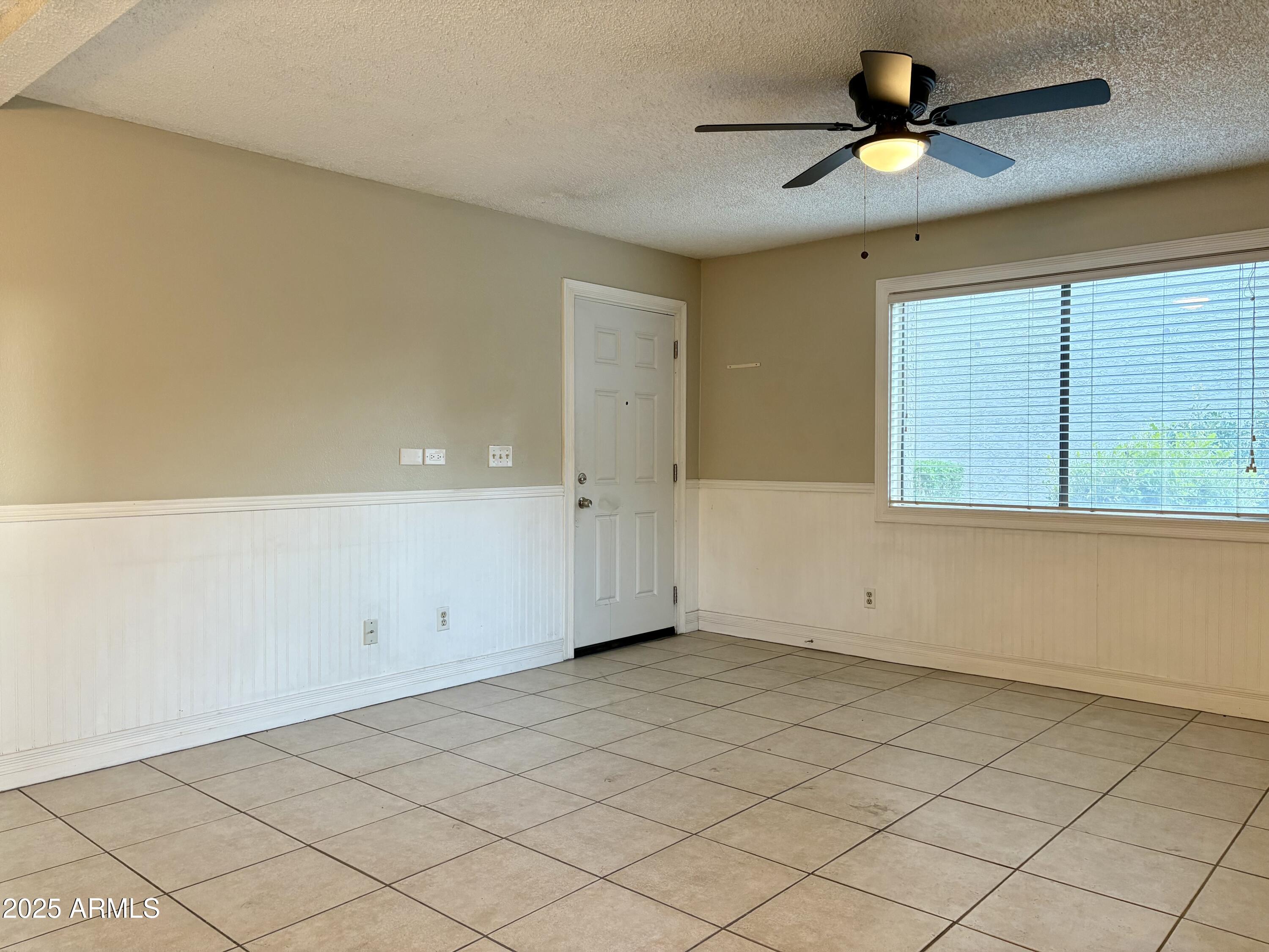 533 West Guadalupe Road, Unit 1122 Mesa, AZ 85210 - Photo 6 of 24 a view of an empty room