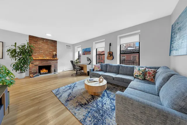 $1,100,000 | 203 West 102nd Street, Unit 5F | Upper West Side