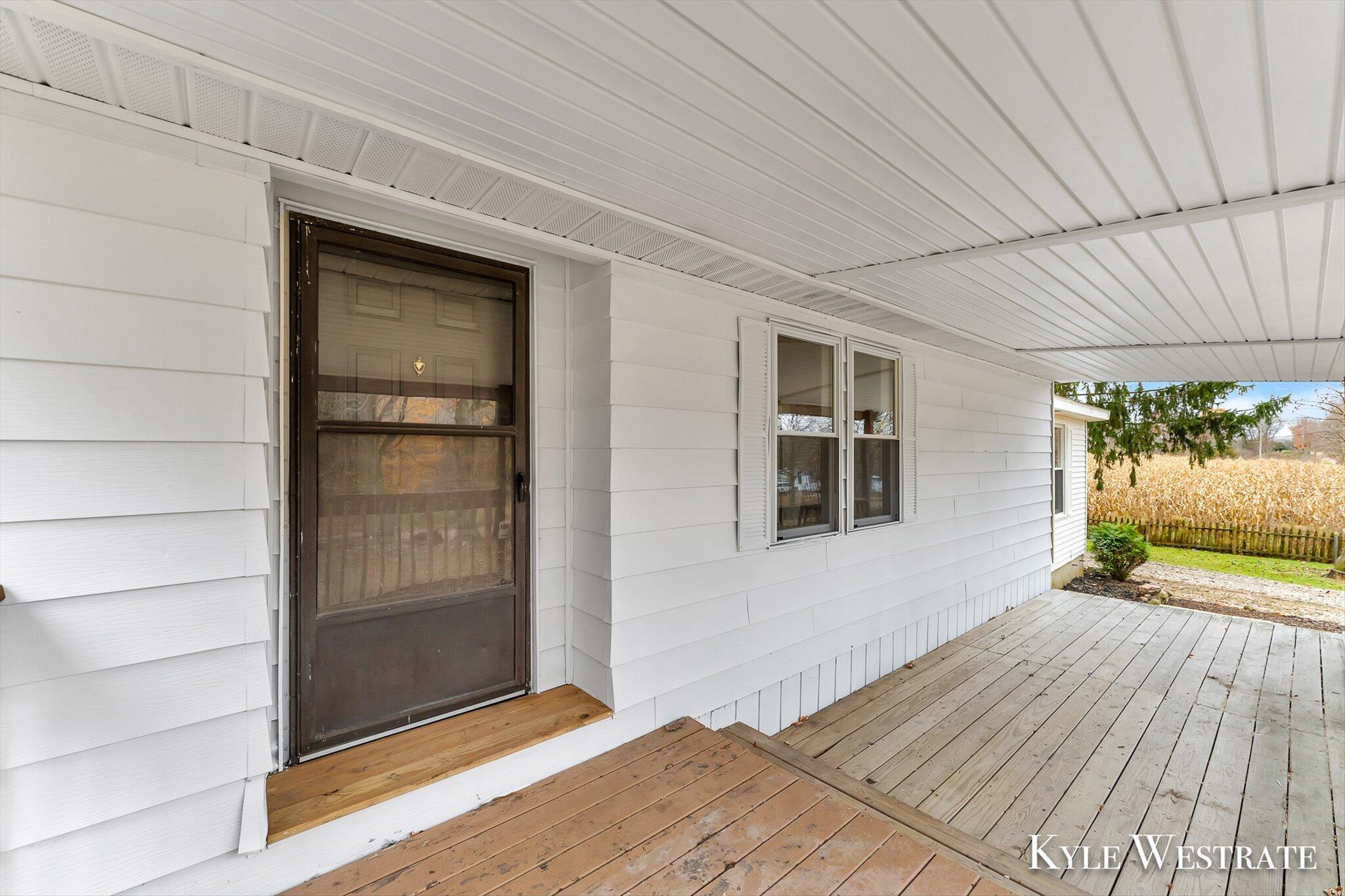 10795 West Garbow Road Middleville, MI 49333 - Photo 5 of 31 35-AIV00201