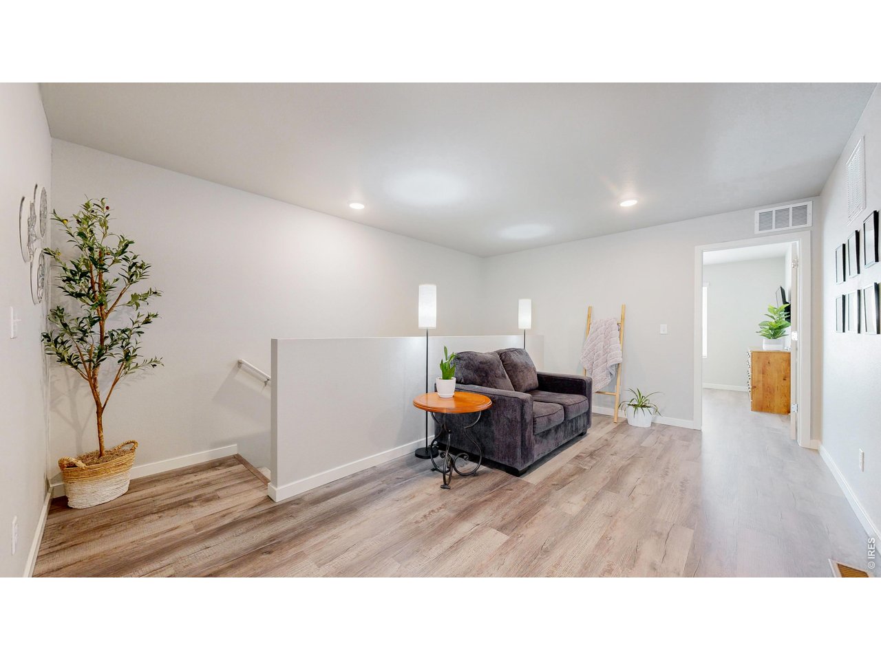 260 Pawnee Road, Unit D3 Ault, CO 80610 - Photo 11 of 44 Upper living area loft or flex space.