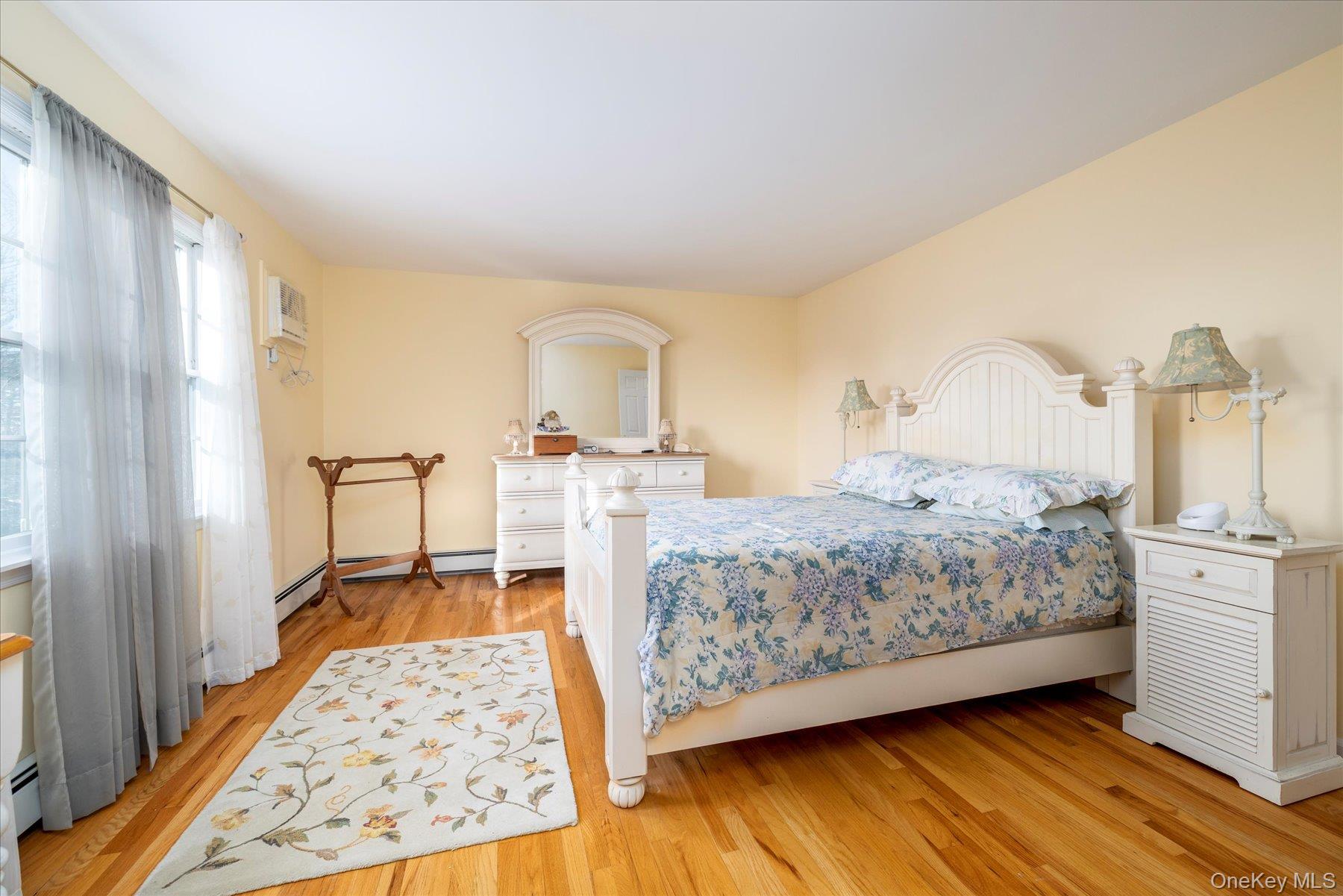 148 Amherst Road Valley Stream, NY 11581 - Photo 13 of 23