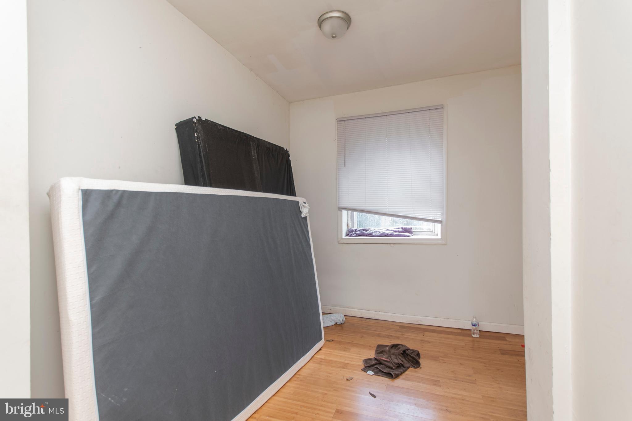 6525 Saybrook Avenue Philadelphia, PA 19142 - Photo 15 of 17