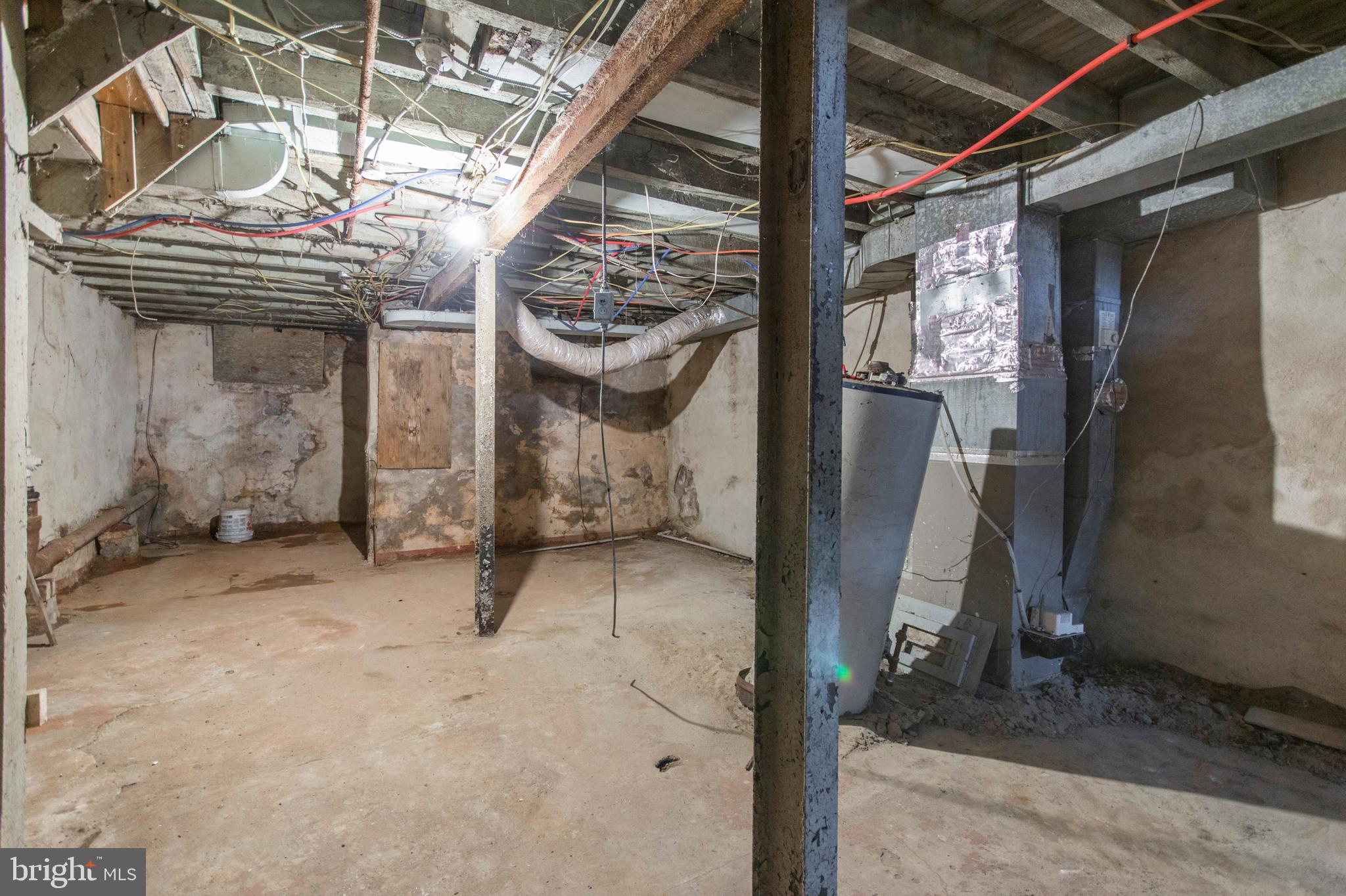 6525 Saybrook Avenue Philadelphia, PA 19142 - Photo 16 of 17