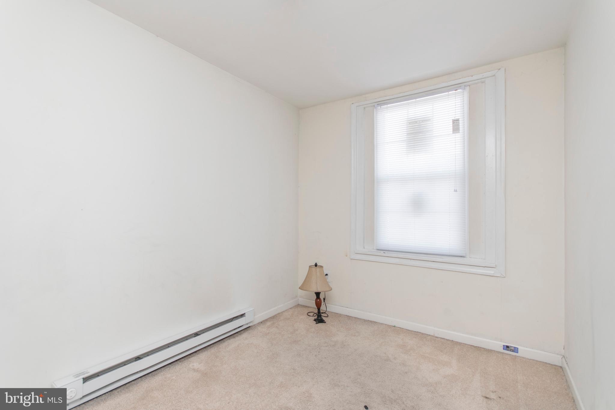 6525 Saybrook Avenue Philadelphia, PA 19142 - Photo 7 of 17