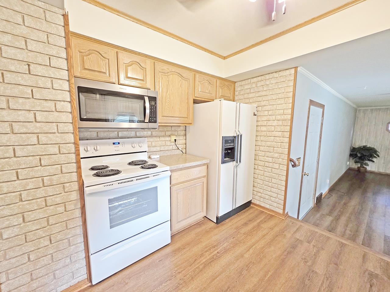 751 North Wright Road Janesville, WI 53546 - Photo 9 of 43