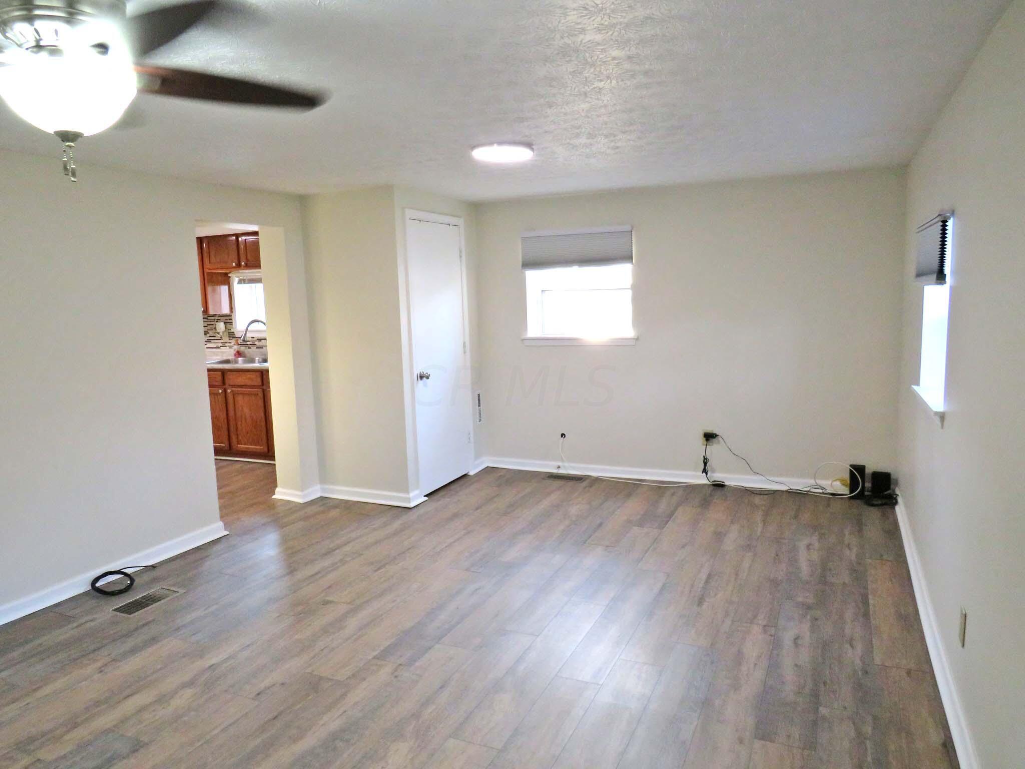 8035 Slough Road Northwest Carroll, OH 43112 - Photo 13 of 48 Living Room 1
