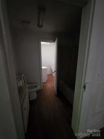a bathroom with a toilet