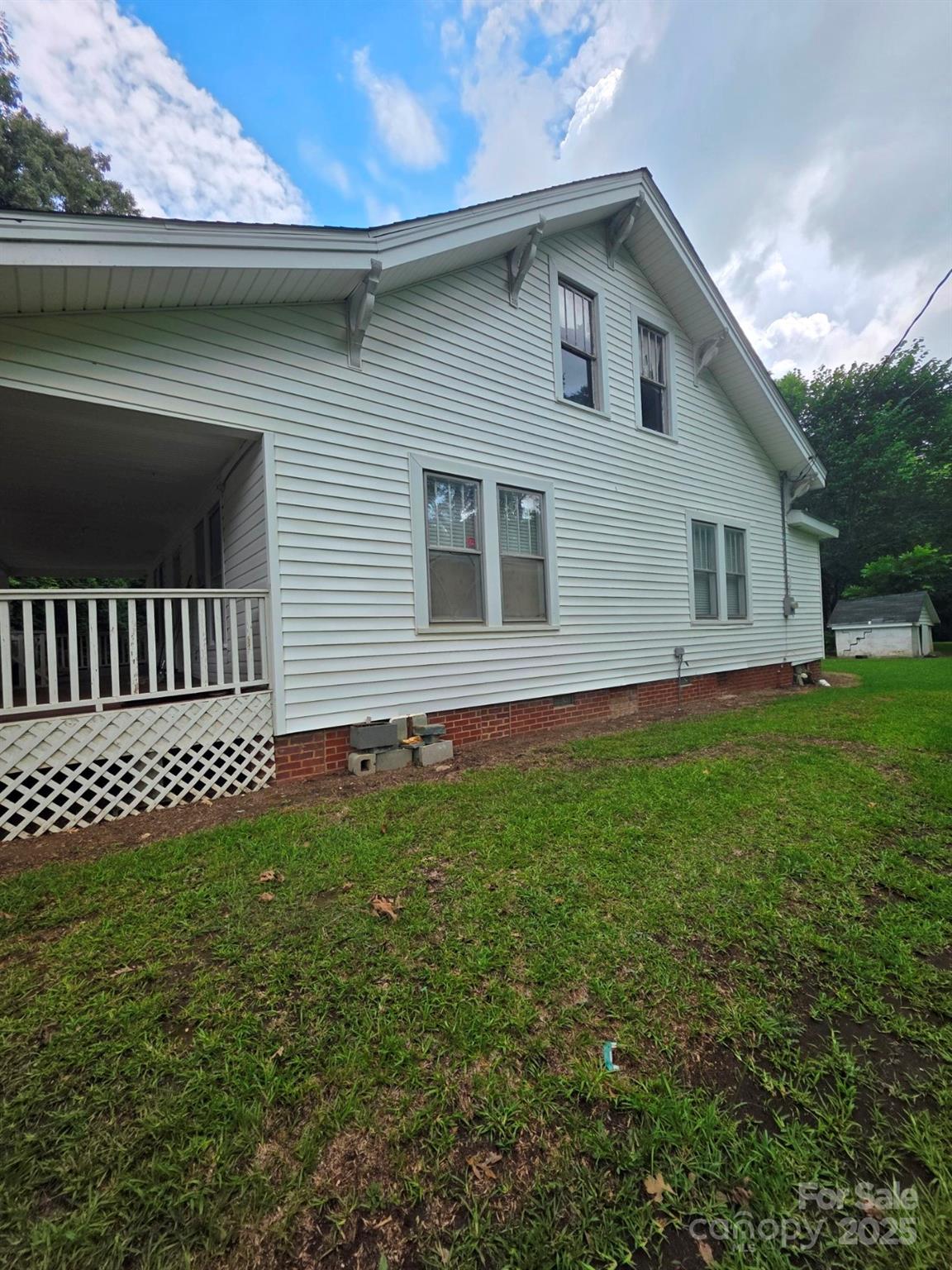 330 Plank Road Wadesboro, NC 28170 - Photo 8 of 23 a front view of a house with garden