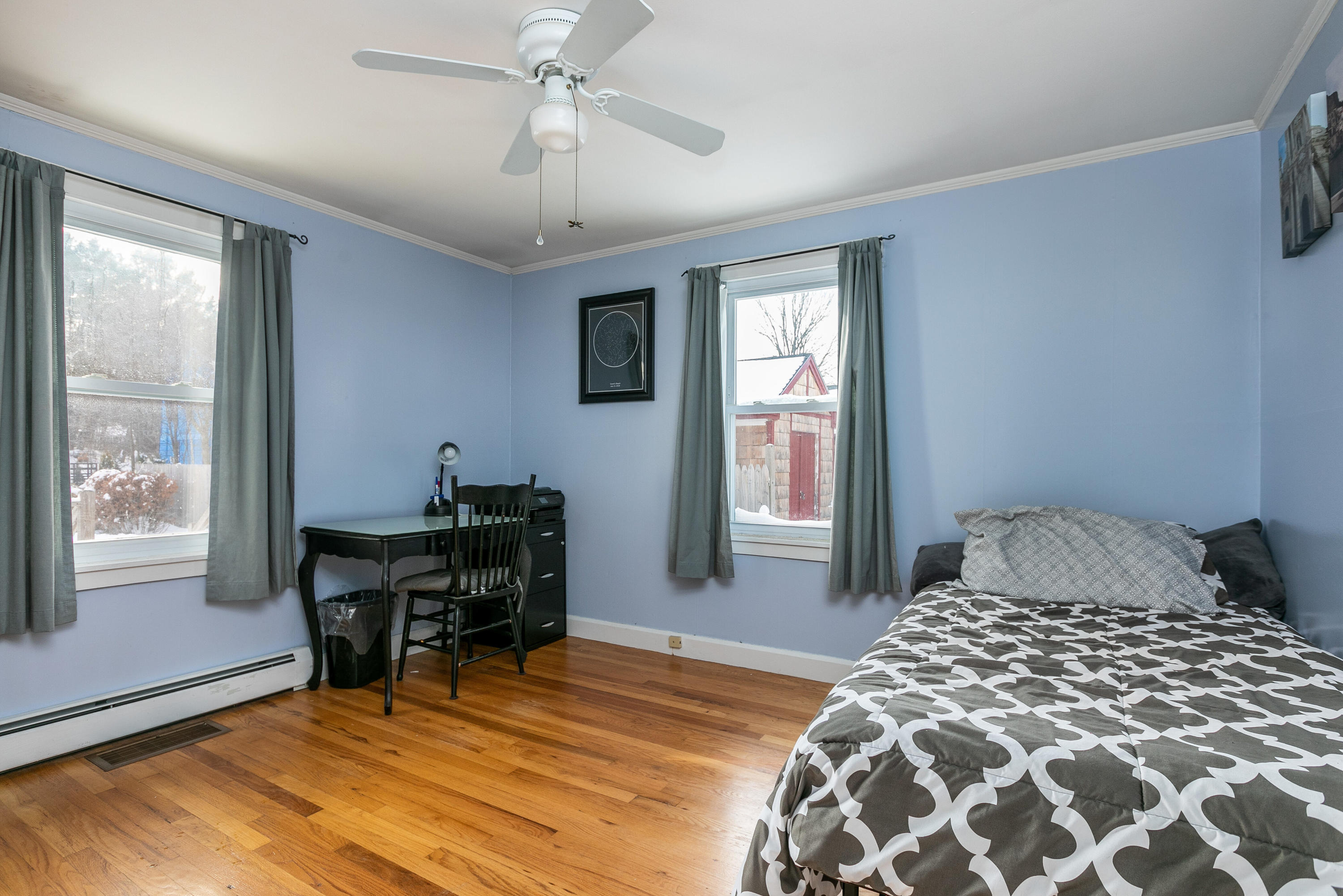 76 Bonnybriar Road South Portland, ME 04106 - Photo 19 of 33 76 Bonnybriar Rd South-print-019-013-Bed