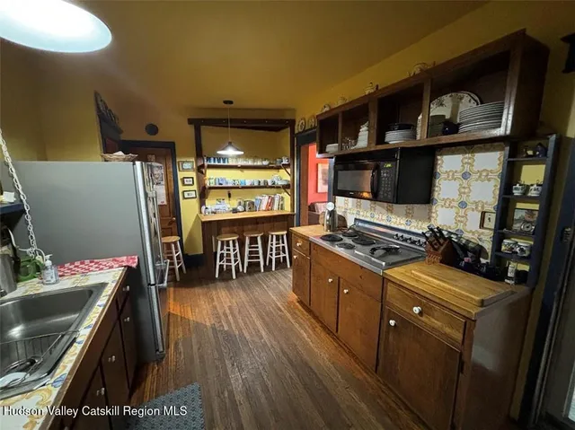 $2,500 | 123 Plains Road, New Paltz, NY 12561