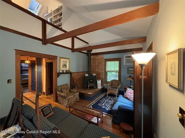 $2,500 | 123 Plains Road, New Paltz, NY 12561