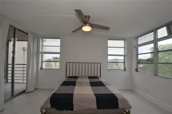 $2,700 | 1831 Sabal Palm Drive, Unit 407, Davie, FL 33324