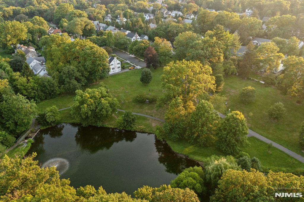 95 Yantacaw Brook Road Montclair, NJ 07043 - Photo 43 of 48