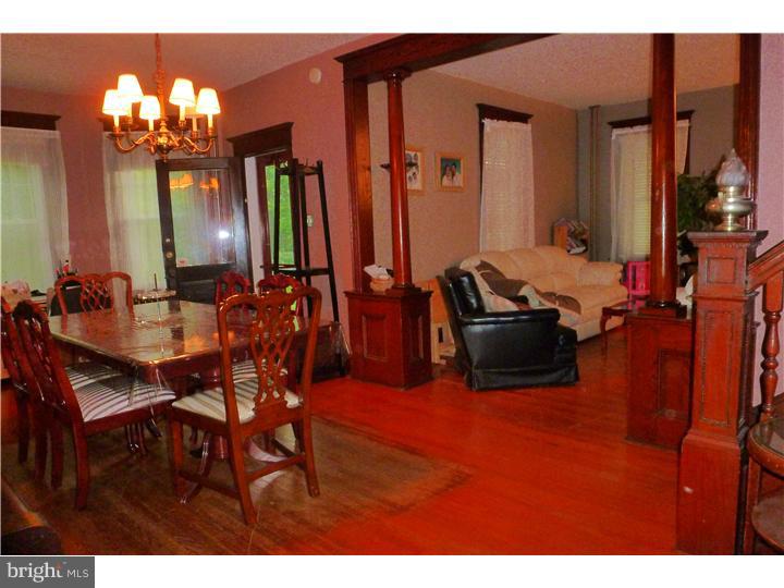 254 Vineyard Road Atco, NJ 08004 - Photo 6 of 23 Dining Room