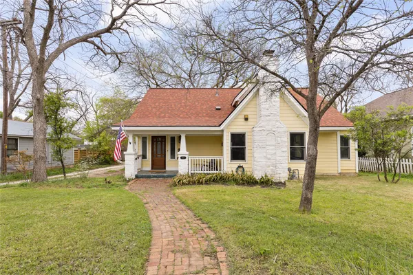 $1,200,000 | 811 East 46th Street, Austin, TX 78751