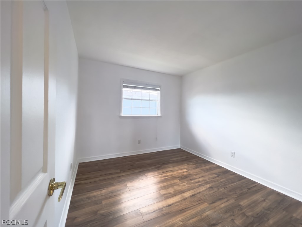 3324 North Key Drive, Unit 7 North Fort Myers, FL 33903 - Photo 17 of 20