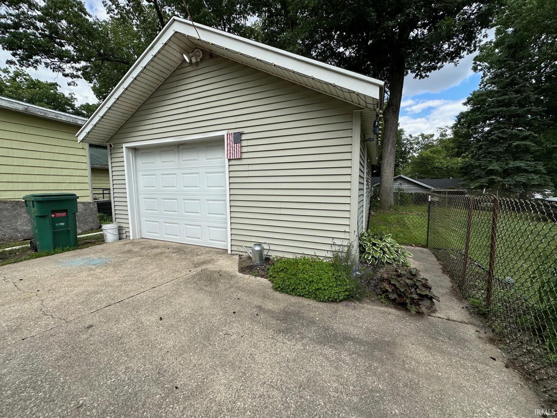 7798 North Topinabee Road Walkerton, IN 46574 - Photo 6 of 20 Gallery Image 6