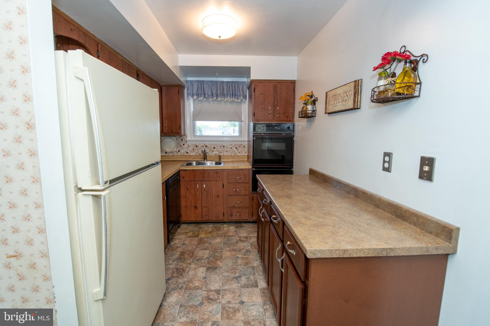 10200 East Keswick Road Philadelphia, PA 19114 - Photo 8 of 33 Gallery Image 8