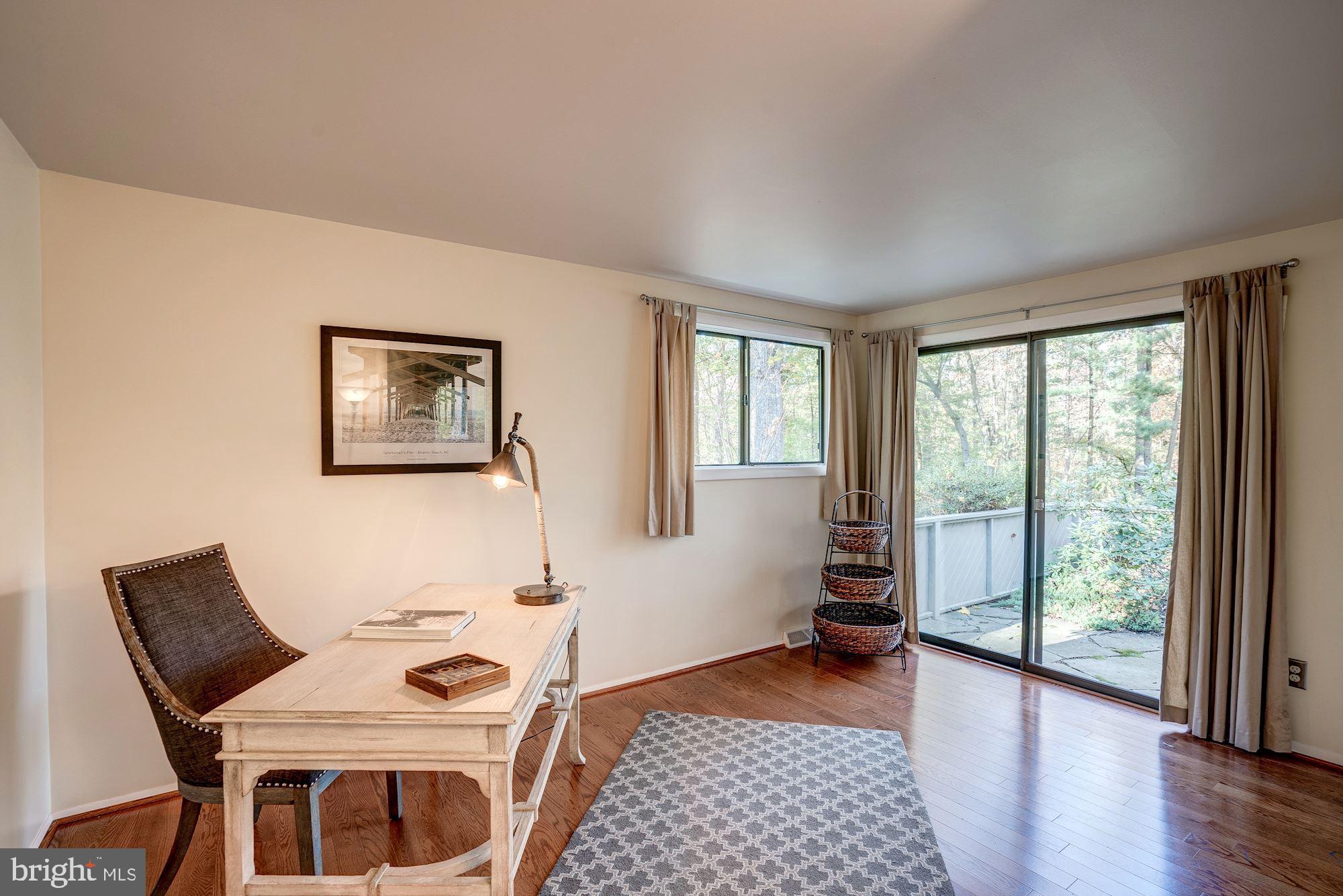 9205 Potomac Ridge Road Great Falls, VA 22066 - Photo 11 of 32 Gallery Image 11