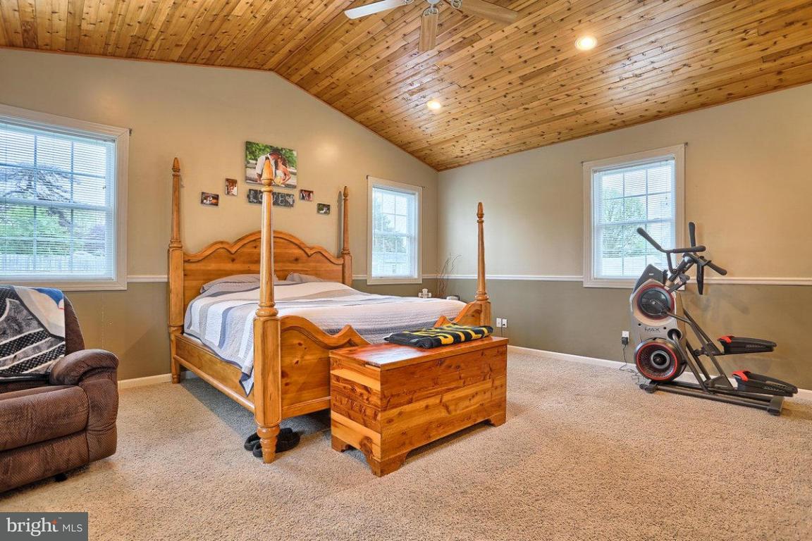 123 Oakview Road Lancaster, PA 17602 - Photo 17 of 32 Gallery Image 17