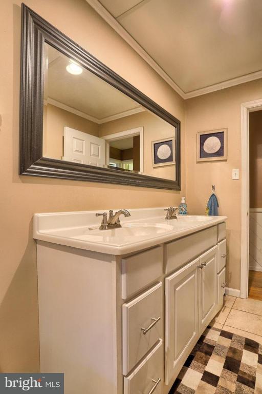 123 Oakview Road Lancaster, PA 17602 - Photo 20 of 32 Gallery Image 20