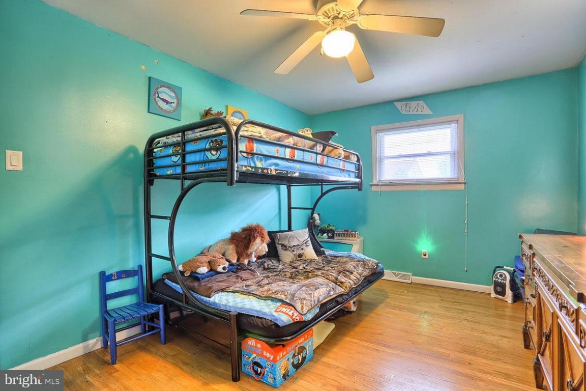 123 Oakview Road Lancaster, PA 17602 - Photo 22 of 32 Gallery Image 22