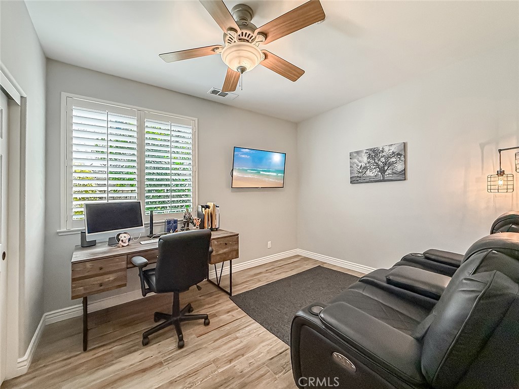 5257 Huckleberry Oak Street Simi Valley, CA 93063 - Photo 35 of 50
