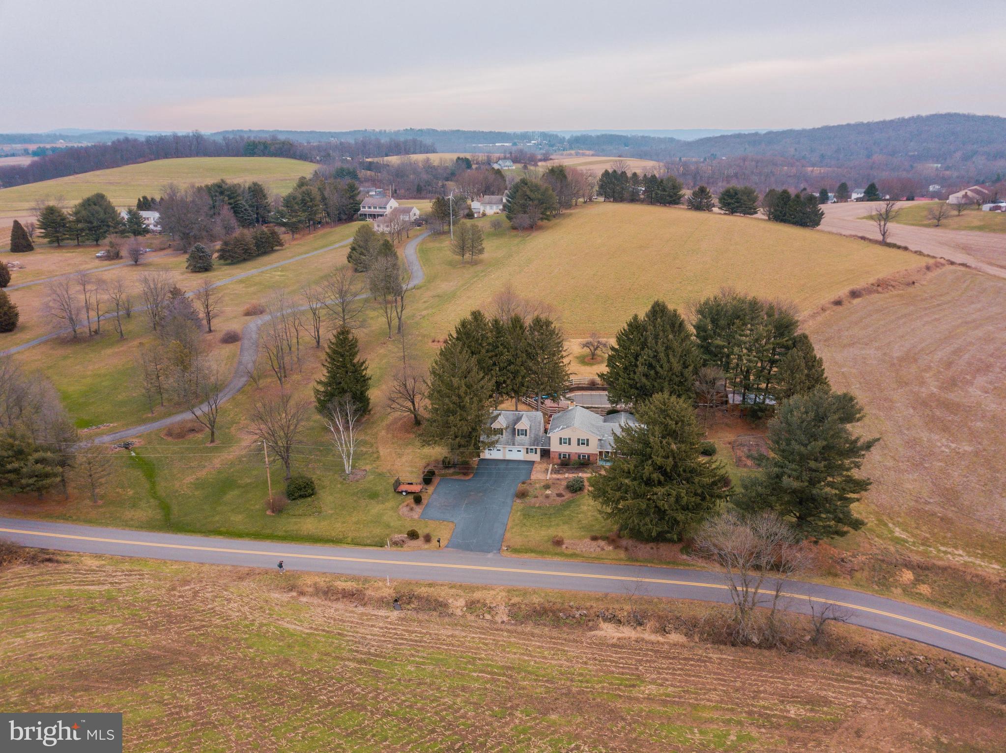740 Pine Street Barto, PA 19504 - Photo 3 of 42