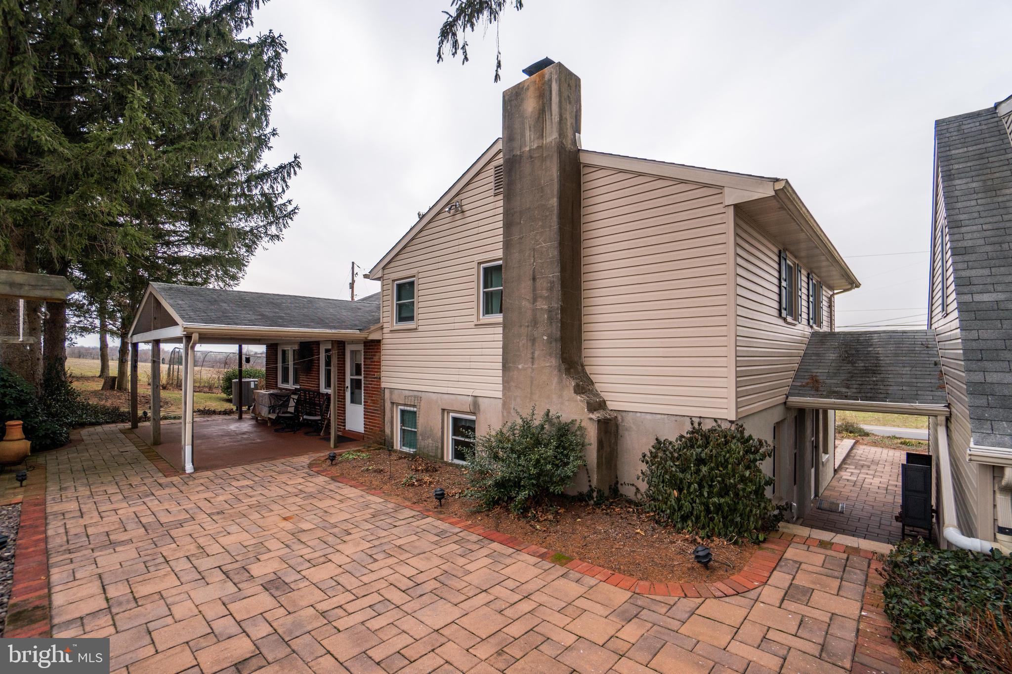 740 Pine Street Barto, PA 19504 - Photo 37 of 42 Patio