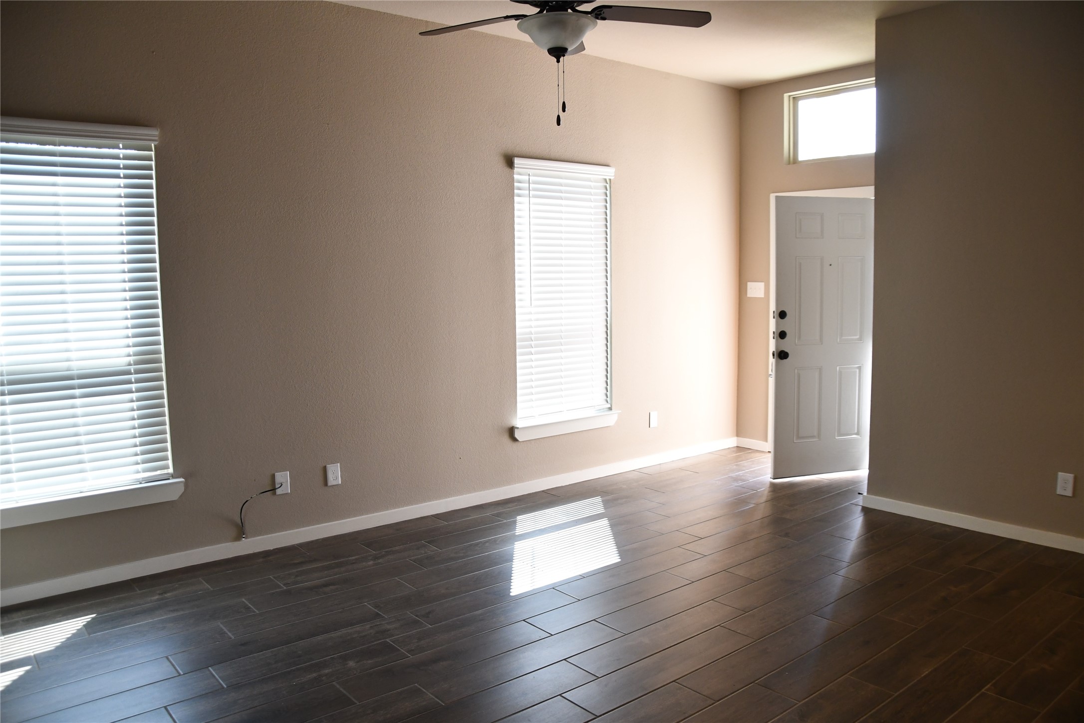 106 Wickersham, Unit B Conroe, TX 77304 - Photo 5 of 10