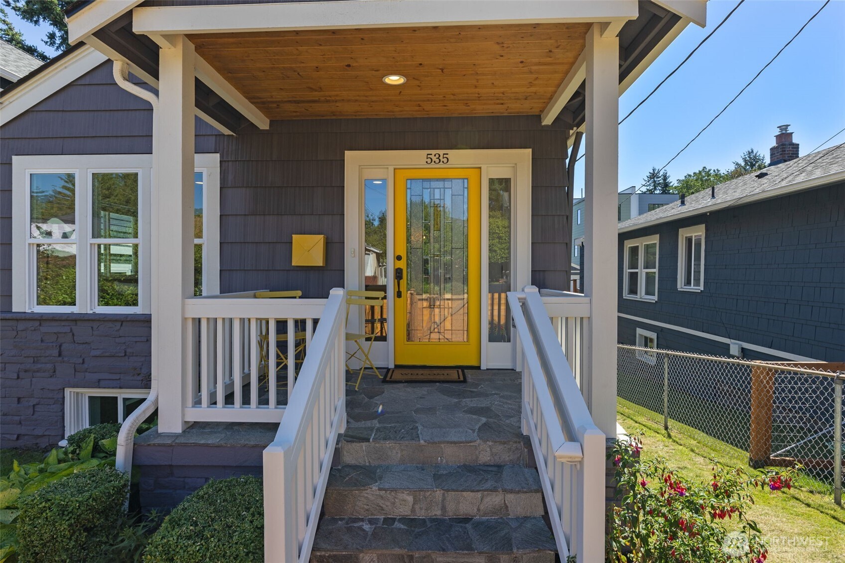 535 North 73rd Street Seattle, WA 98103 - Photo 2 of 27 Gallery Image 2