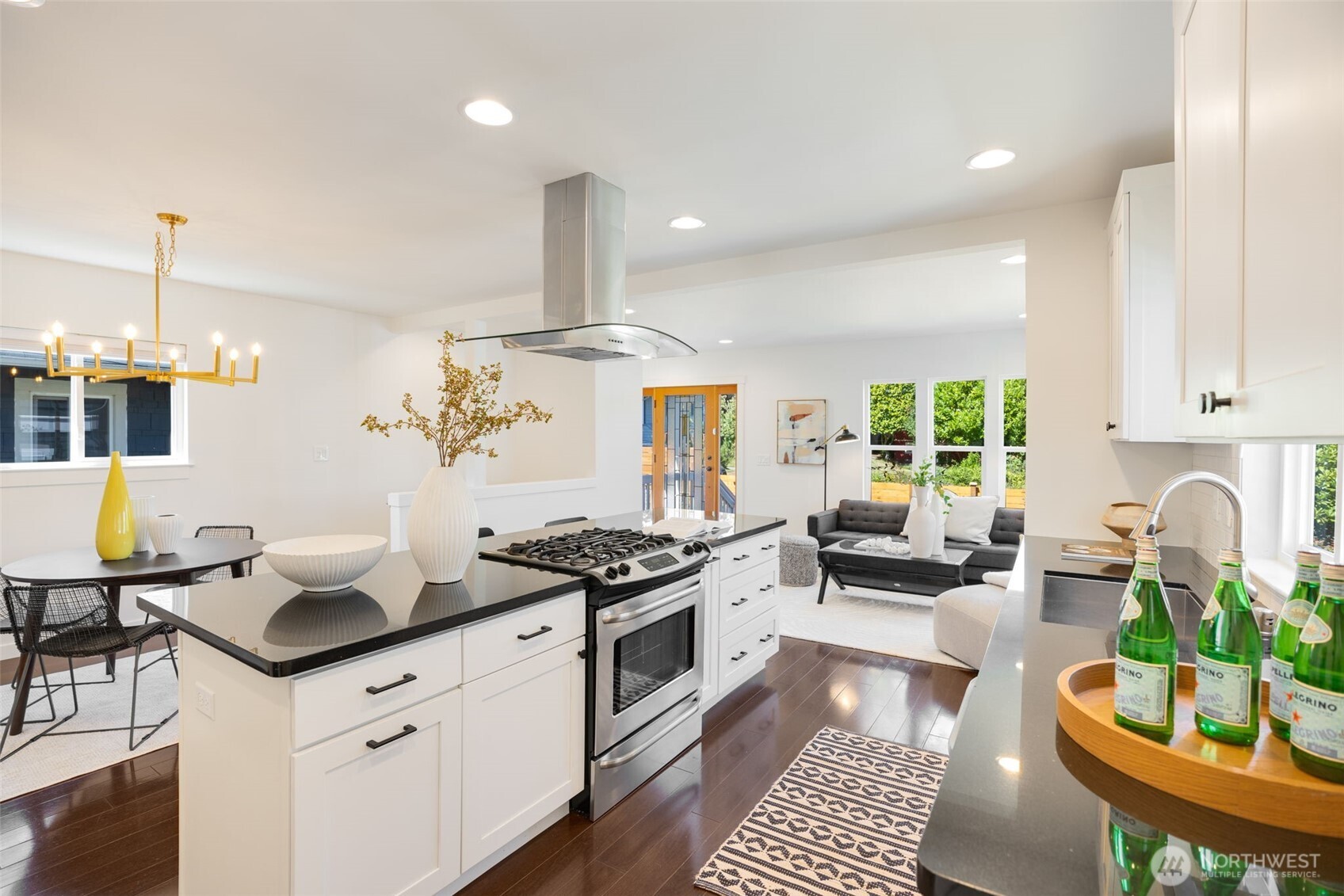 535 North 73rd Street Seattle, WA 98103 - Photo 8 of 27 Gallery Image 8