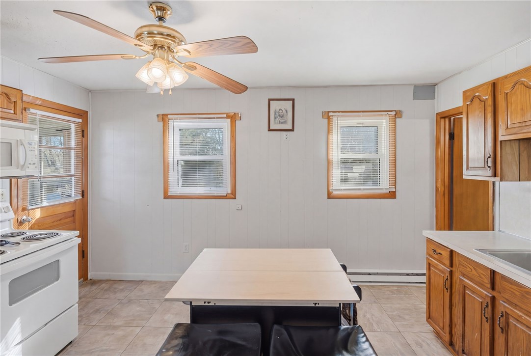25 Pine Swamp Road Cumberland, RI 02895 - Photo 22 of 40 Unit 2