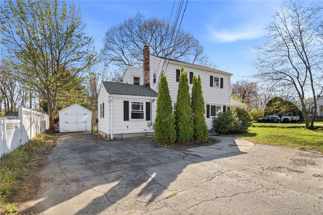 25 Pine Swamp Road Cumberland, RI 02895 - Photo 33 of 40