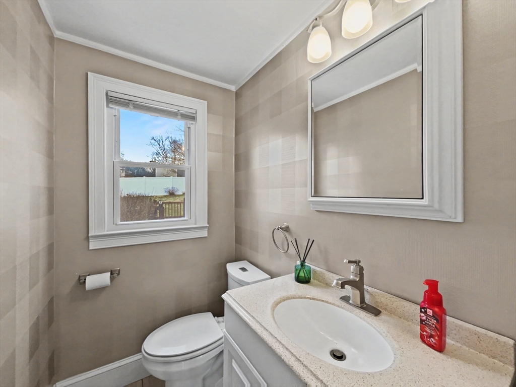 23 Rachel Street Springfield, MA 01129 - Photo 20 of 35