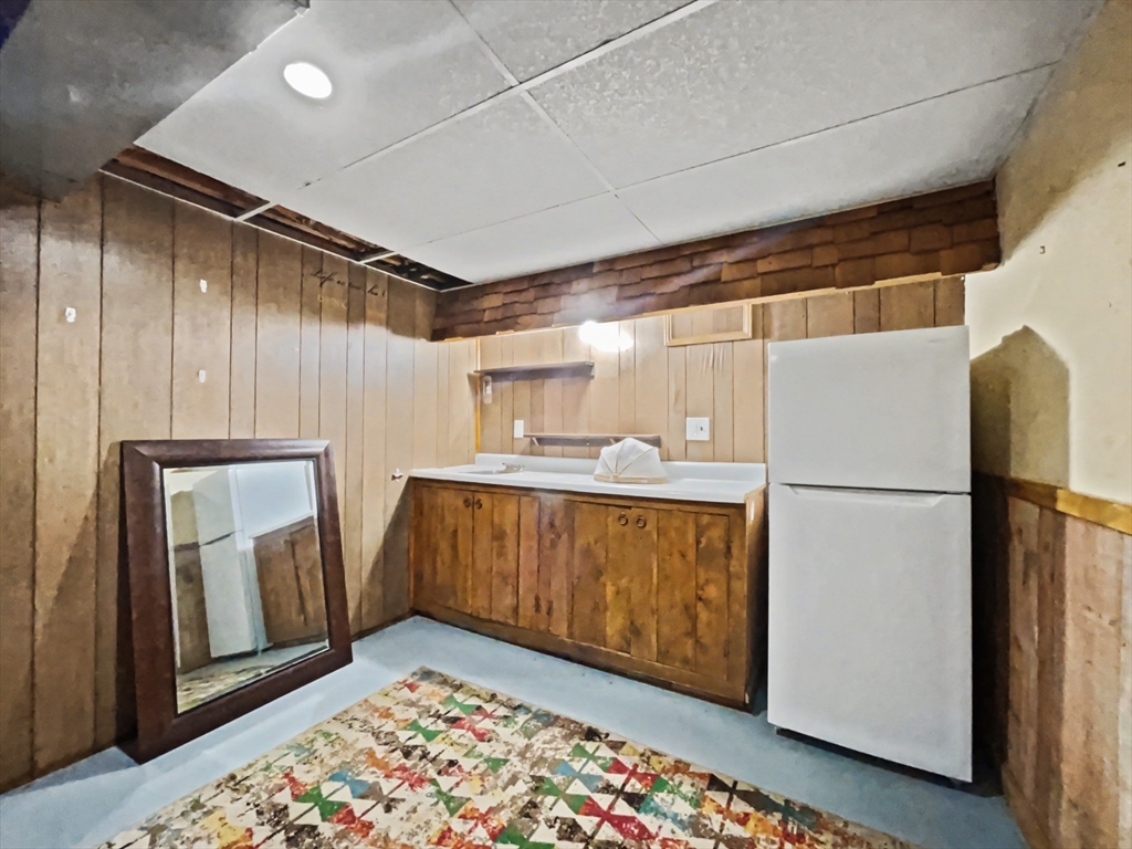 23 Rachel Street Springfield, MA 01129 - Photo 25 of 35