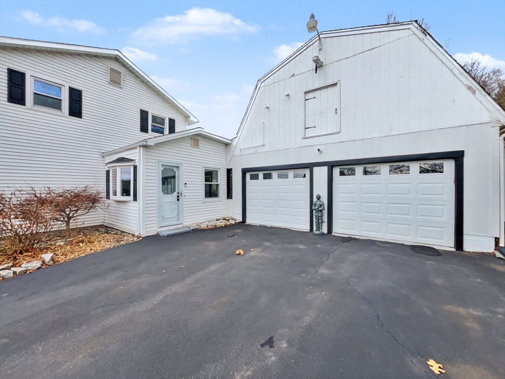 23 Rachel Street Springfield, MA 01129 - Photo 30 of 35