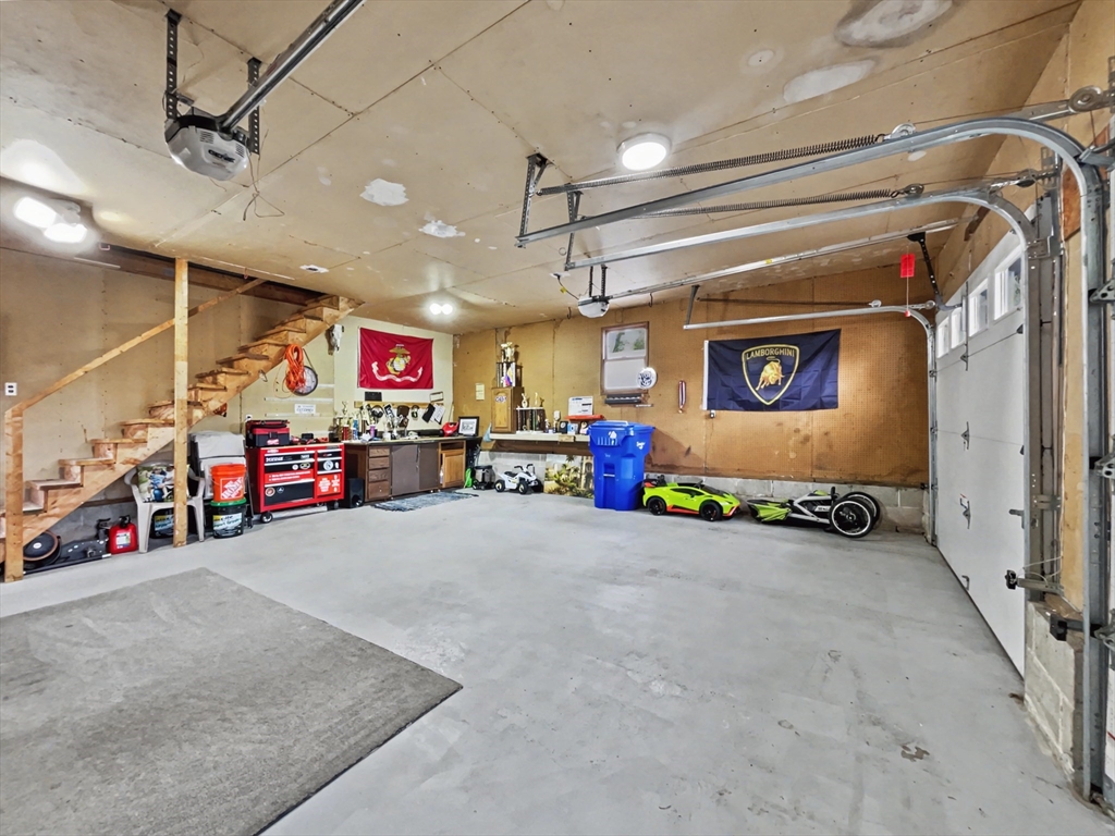 23 Rachel Street Springfield, MA 01129 - Photo 31 of 35